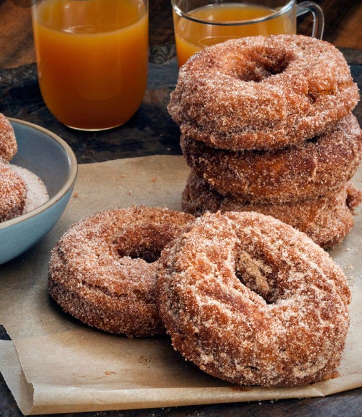 Apple Cider Donut scented soy candle